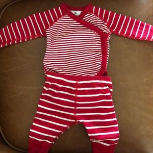 Hanna Andersson bright baby basics set